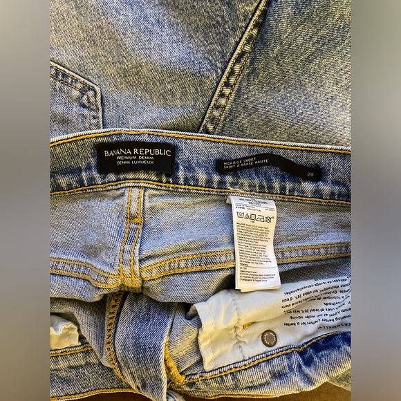 Jean shorts from Banana Republic - Picture 3 of 3